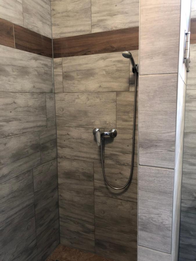 Avas Apartman 米什科尔茨 外观 照片