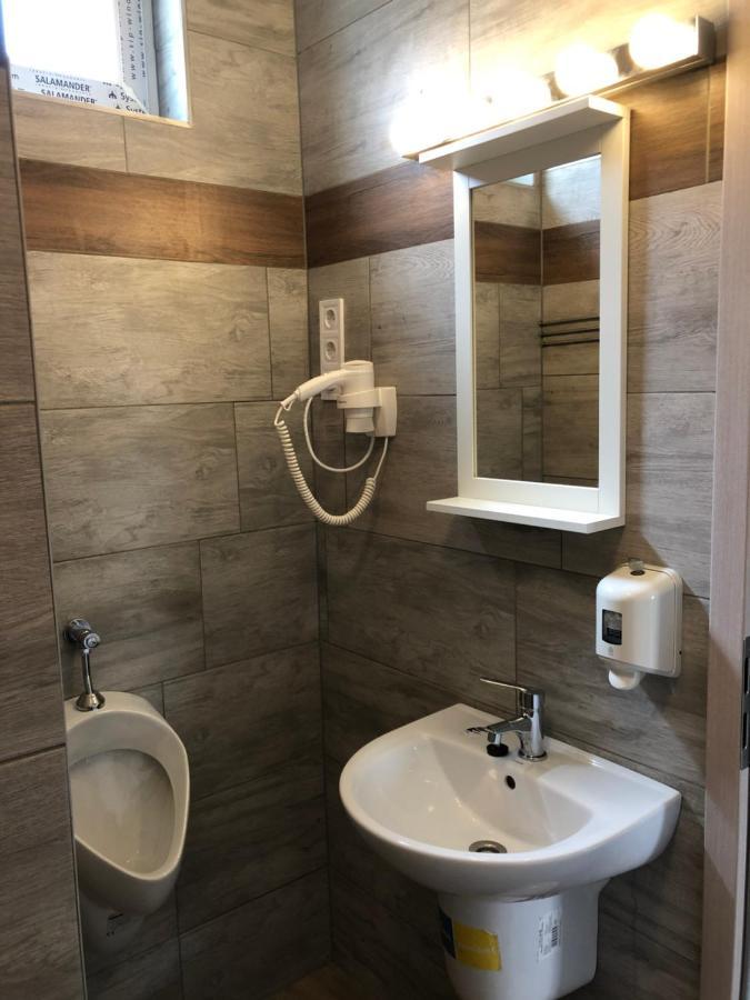 Avas Apartman 米什科尔茨 外观 照片