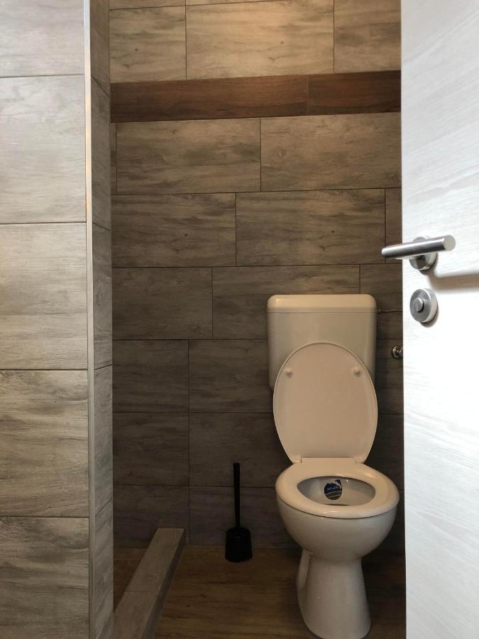 Avas Apartman 米什科尔茨 外观 照片
