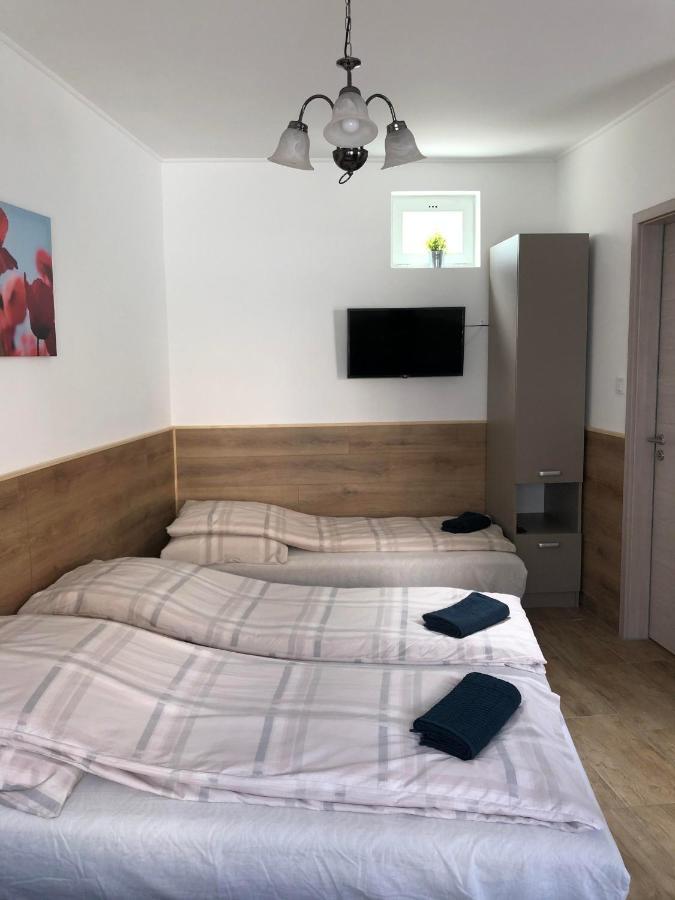 Avas Apartman 米什科尔茨 外观 照片