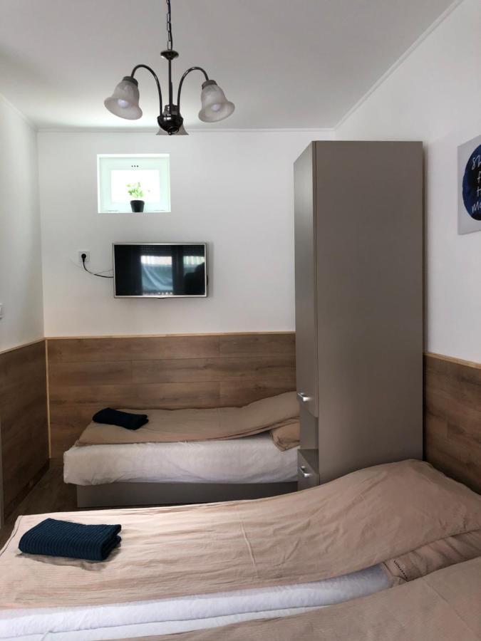Avas Apartman 米什科尔茨 外观 照片